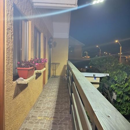 Hostal Julia 엘퀴스토 외부 사진