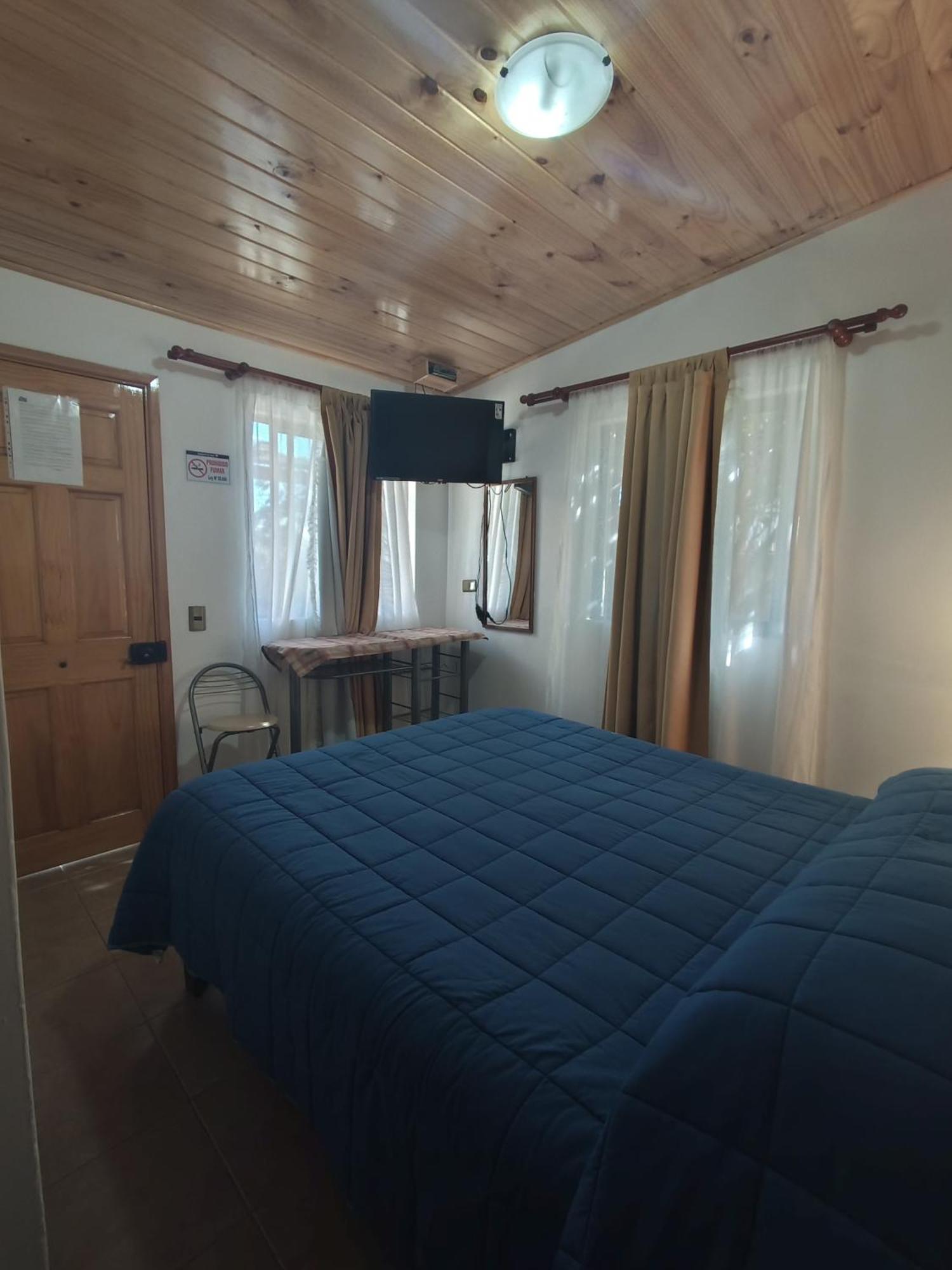 Hostal Julia 엘퀴스토 외부 사진